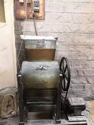 第一代机器